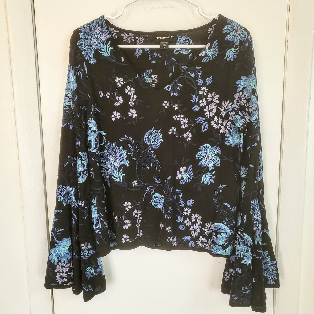 Fifteen Twenty Floral Black and Blue Women's Top